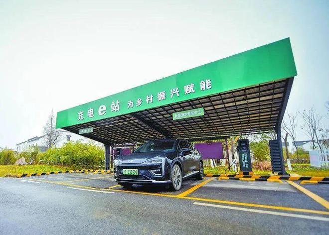 农村买电车不用发愁，新能源下乡迎来政策利好